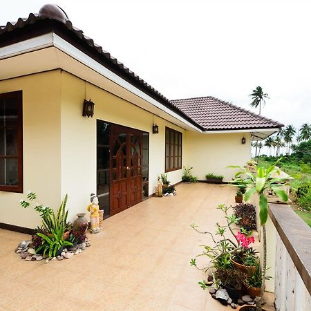 Sananwan Beach B&B Bangszaphannoj Kültér fotó