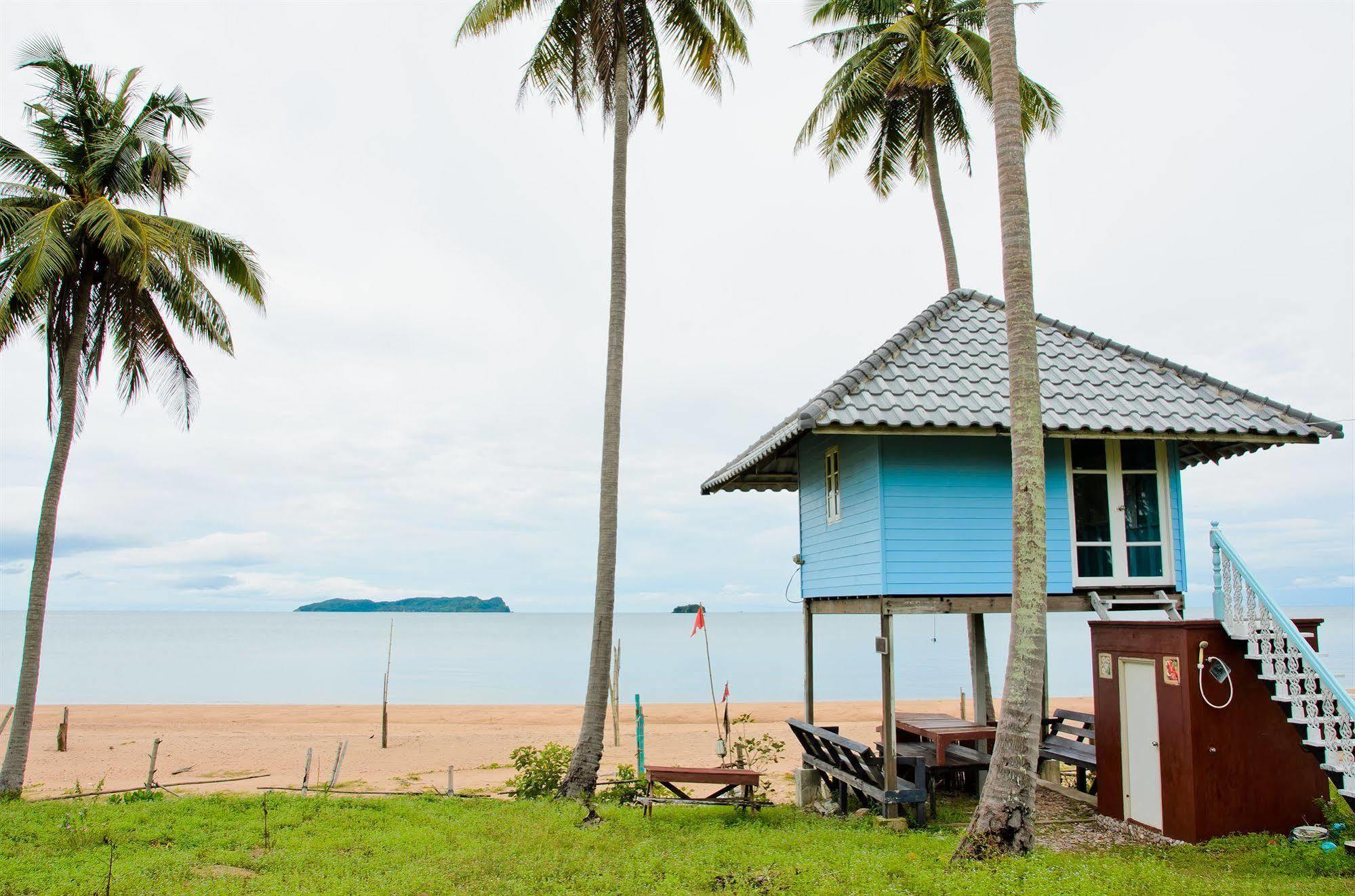 Sananwan Beach B&B Bangszaphannoj Kültér fotó